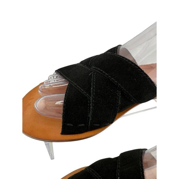 Frye Women's Carla Black Suede Criss Cross Open Toe Sandal Size 7 M NWB - Picture 4 of 9